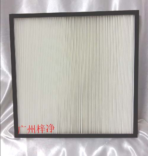 板式中效過濾器設(shè)計特點(diǎn)：風(fēng)量大、阻力小、結(jié)構(gòu)堅固、可重復(fù)清潔使用。