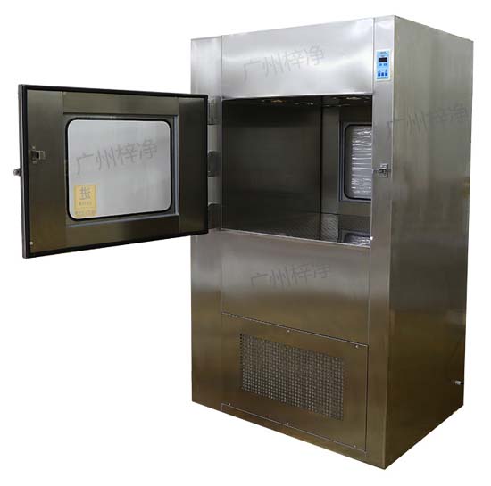 風(fēng)淋傳遞窗在醫(yī)療器械行業(yè),潔凈室的環(huán)境對于產(chǎn)品的質(zhì)量和安全性至關(guān)重要 風(fēng)淋傳遞窗在醫(yī)療器械行業(yè),潔凈室的環(huán)境對于產(chǎn)品的質(zhì)量和安全性至關(guān)重要