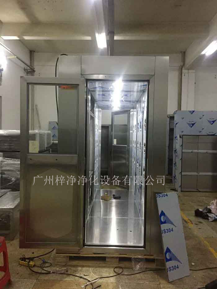 關于風淋室電源質量問題的探討